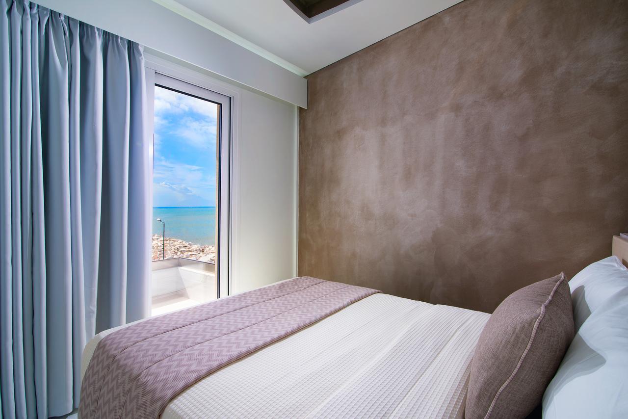 Molos Hotel يميناريا المظهر الخارجي الصورة